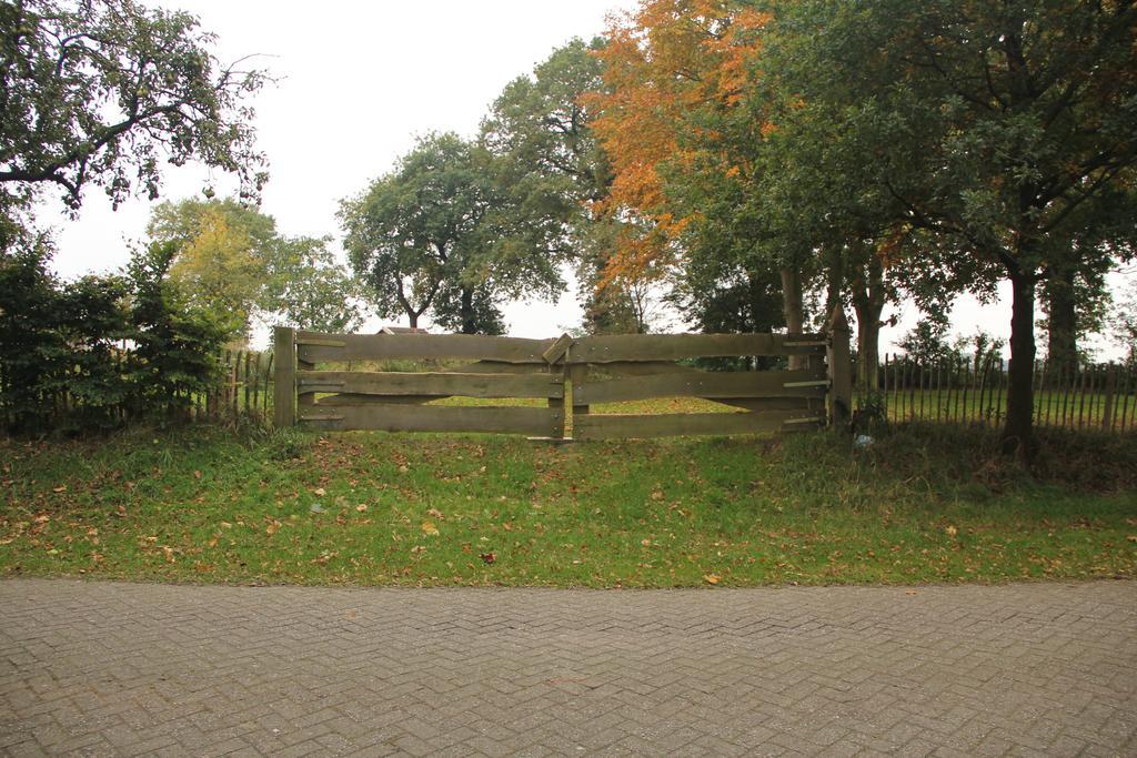 Op De Borgh Villa Laar Exteriör bild